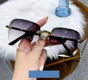 Frameless Cut Edge Sunglasses Women's Transparent Multicolor