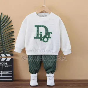 Baby Girls Trousers T-Shirt 2 PCS Size: 1 - 5 Year