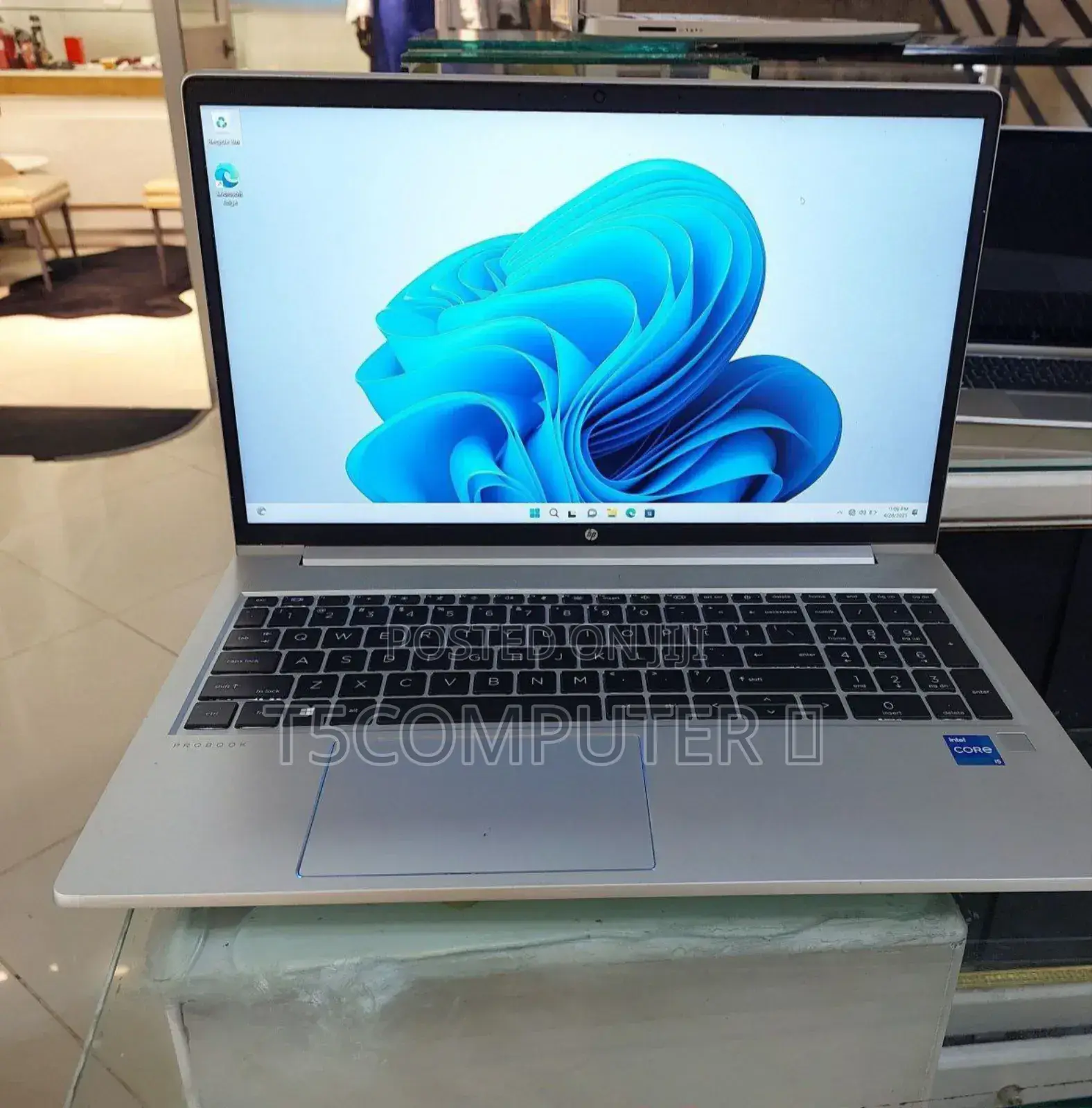 New Laptop HP ProBook 450 G8 16GB Intel Core I5 SSD 512GB