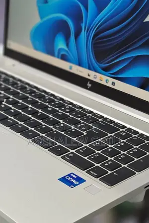 New Laptop HP EliteBook 850 G8 16GB Intel Core I7 SSD 512GB