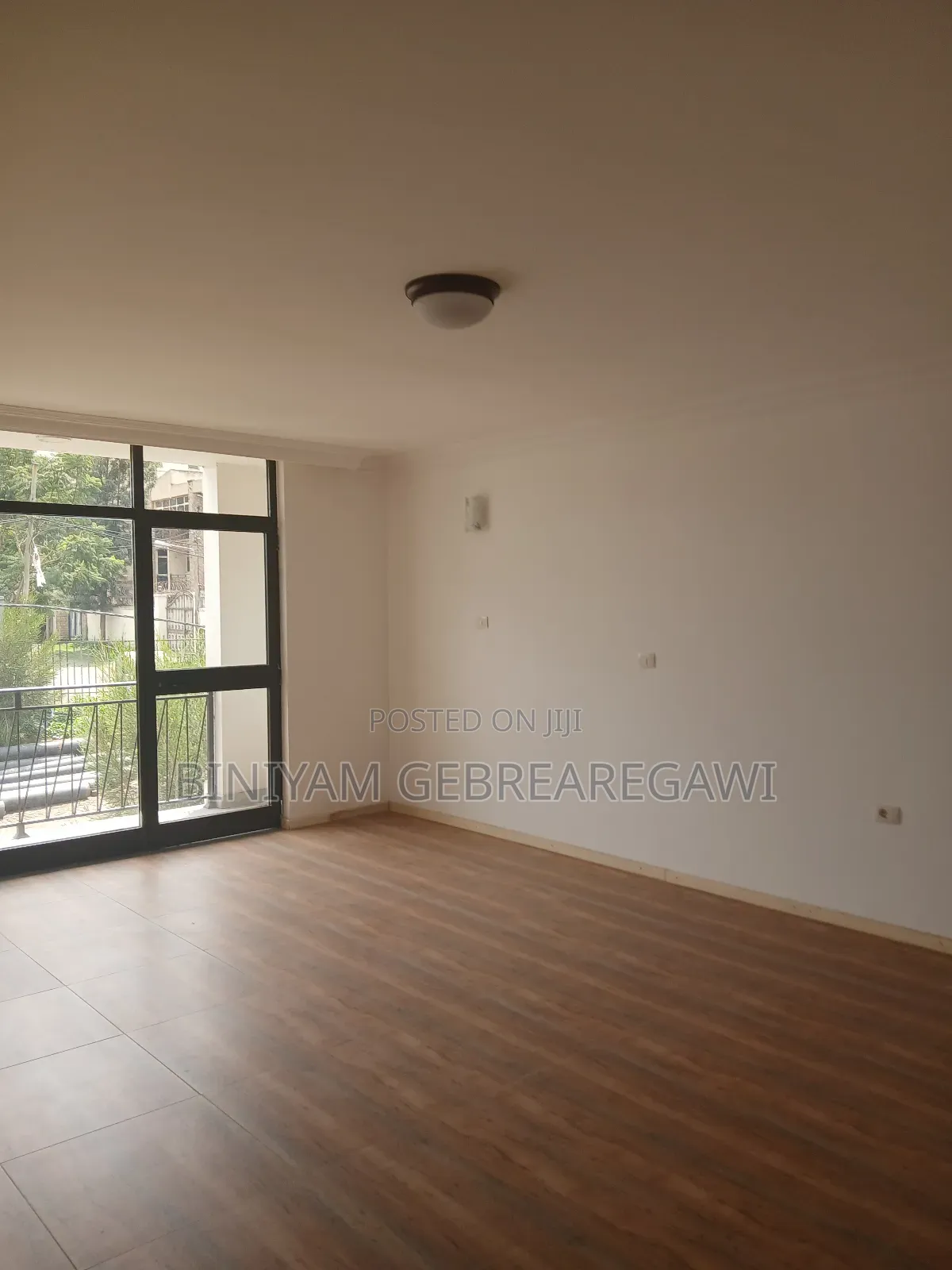 6bdrm House in G+2, Yeka for rent