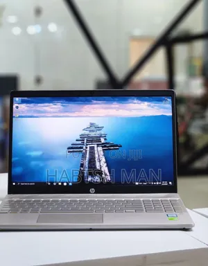 New Laptop HP Pavilion 15 8GB Intel Core I7 SSD 512GB