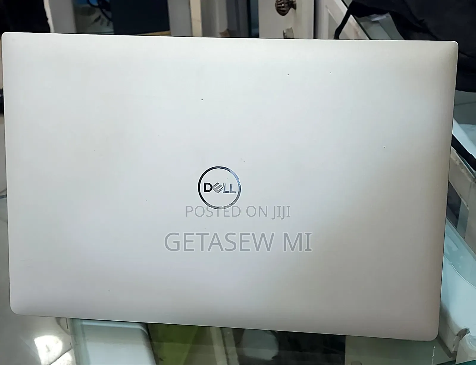 New Laptop Dell XPS 15 16GB Intel Core i7 SSD 512GB