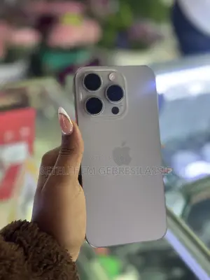 Apple iPhone 15 Pro 256 GB Gray