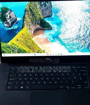 New Laptop Dell XPS 15 16GB Intel Core I7 SSD 512GB