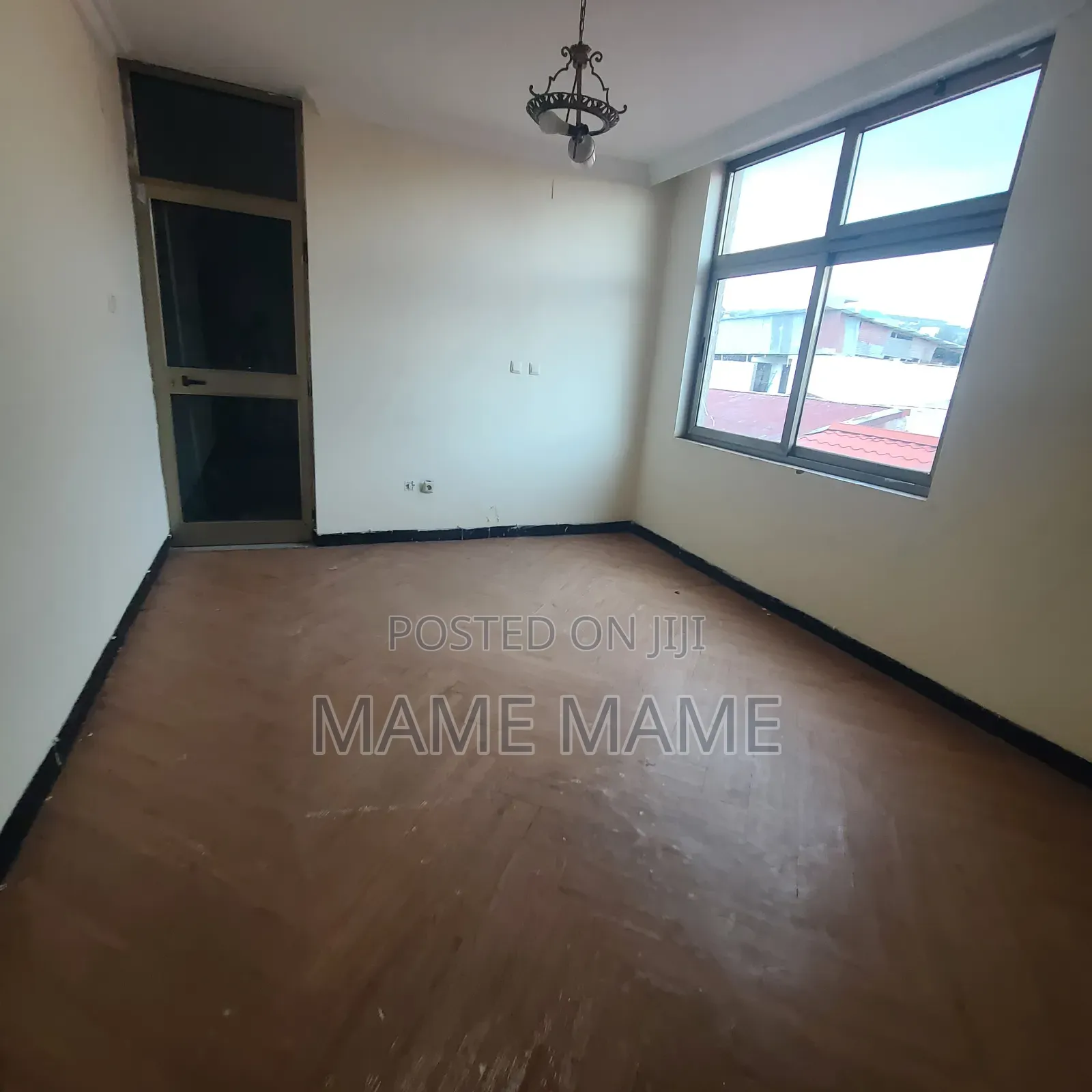 8bdrm House in Addis Abeba, Yeka for rent