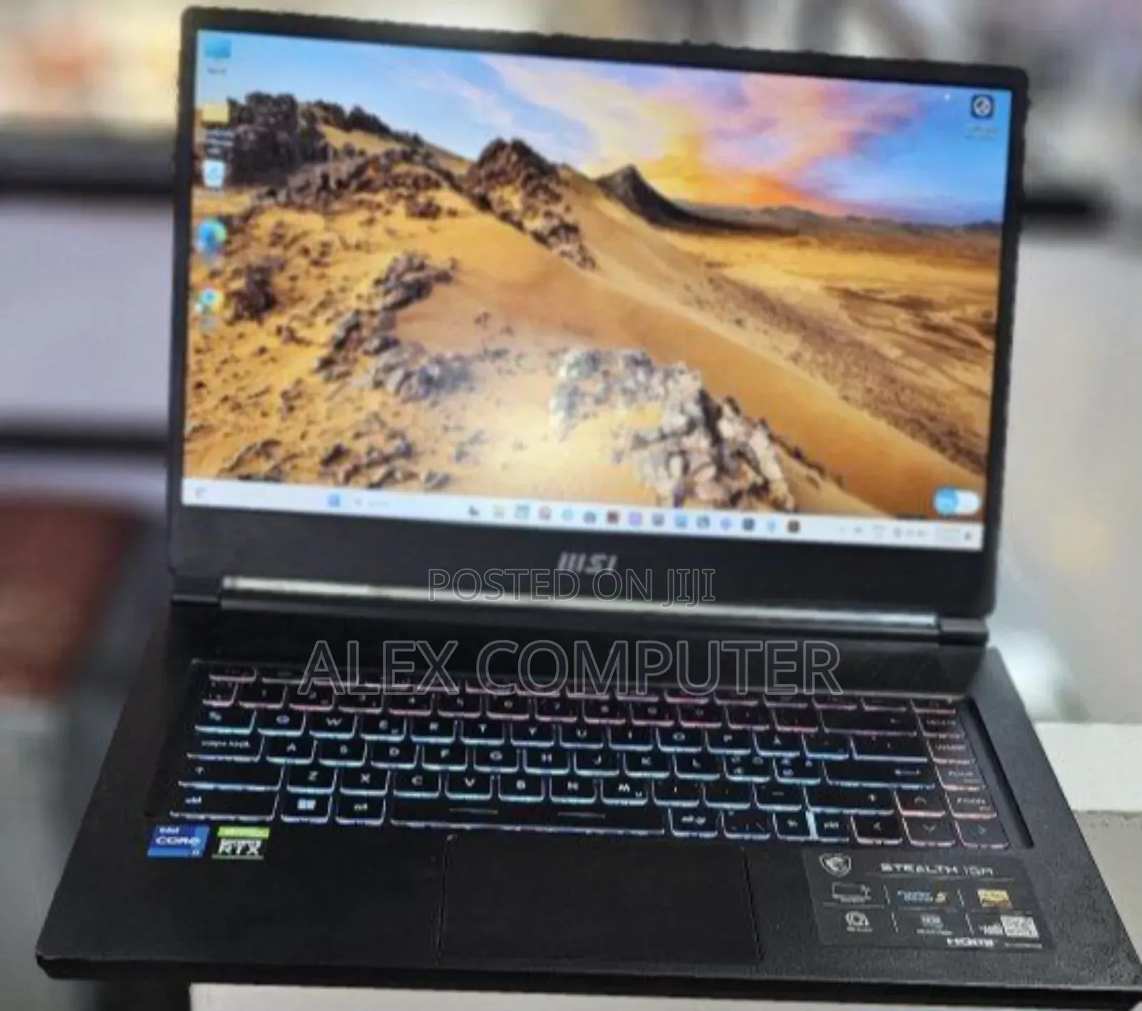 New Laptop MSI Stealth 16 AI Studio 16GB Intel Core I7 SSD 1T