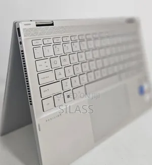 New Laptop HP Pavilion X360 16GB Intel Core i5 SSD 512GB