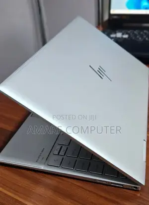 New Laptop HP Envy X360 8GB Intel Core I7 SSD 512GB