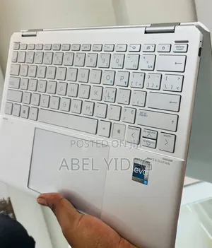 New Laptop HP Spectre 16GB Intel Core I5 SSD 1T