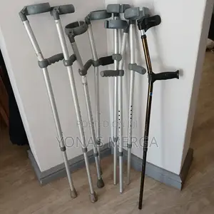 Crutchesظ飛crutches Provide Support and Help Maintain