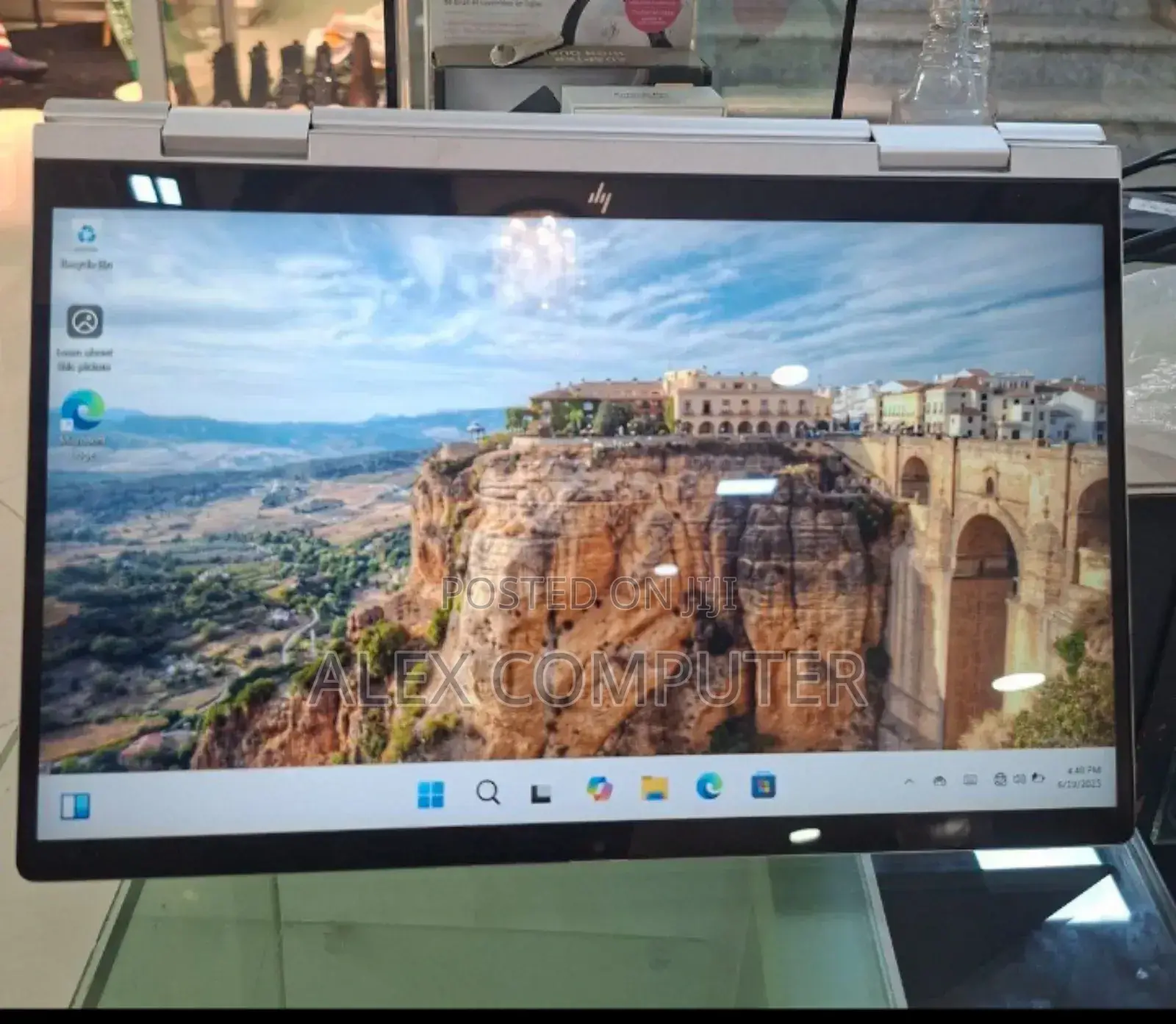 New Laptop HP Envy X360 8GB SSD 512GB