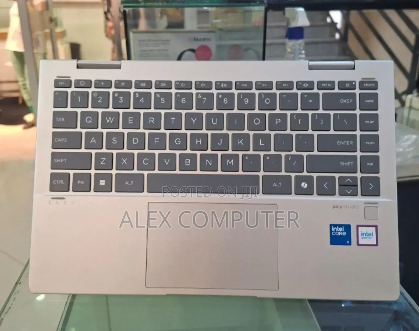 New Laptop HP Envy X360 8GB SSD 512GB