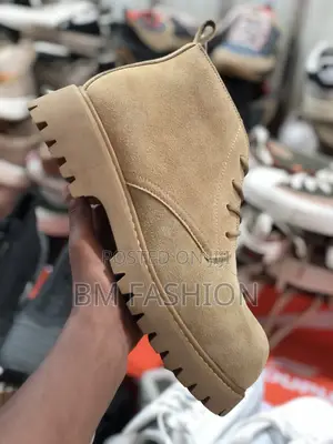 Men’S Suede Boots for Baggy Jeans Brown