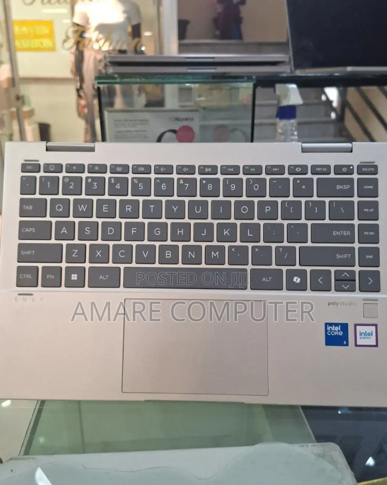 New Laptop HP Envy X360 8GB Intel Core I5 SSD 512GB