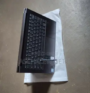 New Laptop Lenovo Yoga 7i 16GB Intel Core I7 SSD 512GB