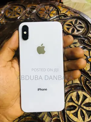 Apple iPhone X 256 GB White