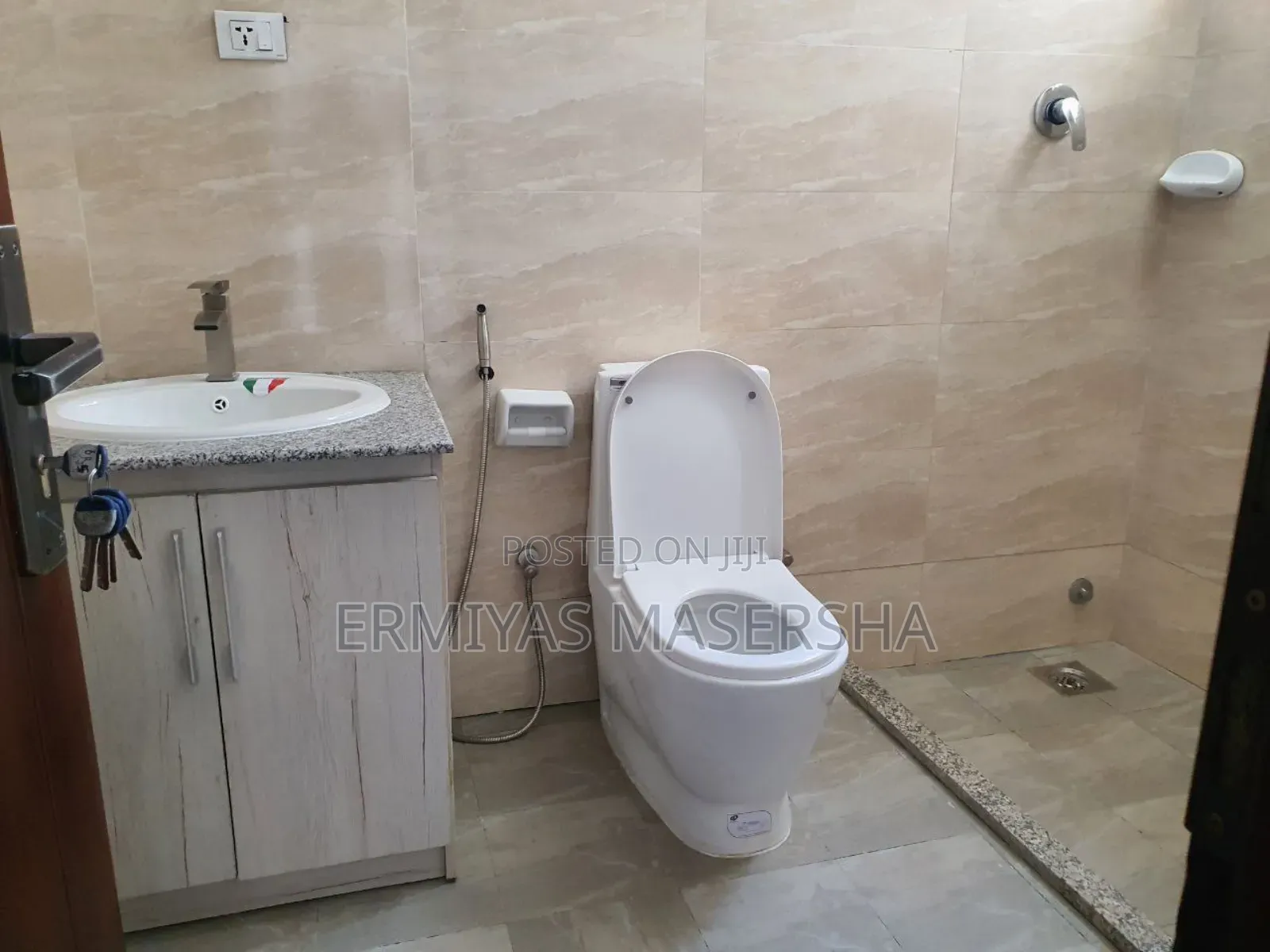 Furnished 3bdrm Apartment in Bole for sale