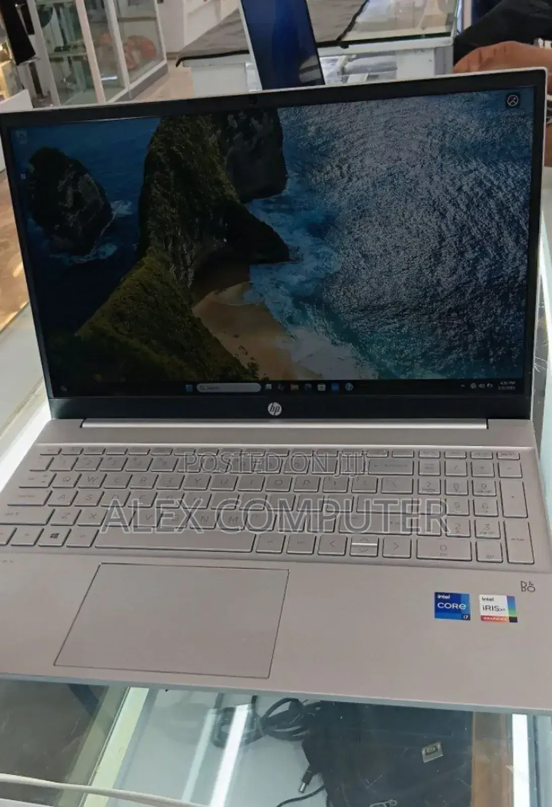 New Laptop HP Pavilion 15 16GB Intel Core I7 SSD 1T