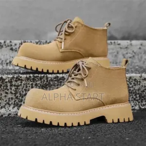 Classic British Round Toe Lace Up ‘Light Khaki’ Suede Men’S