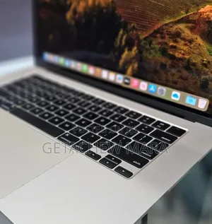 New Laptop Apple MacBook Air 8GB Intel Core I5 SSD 256GB