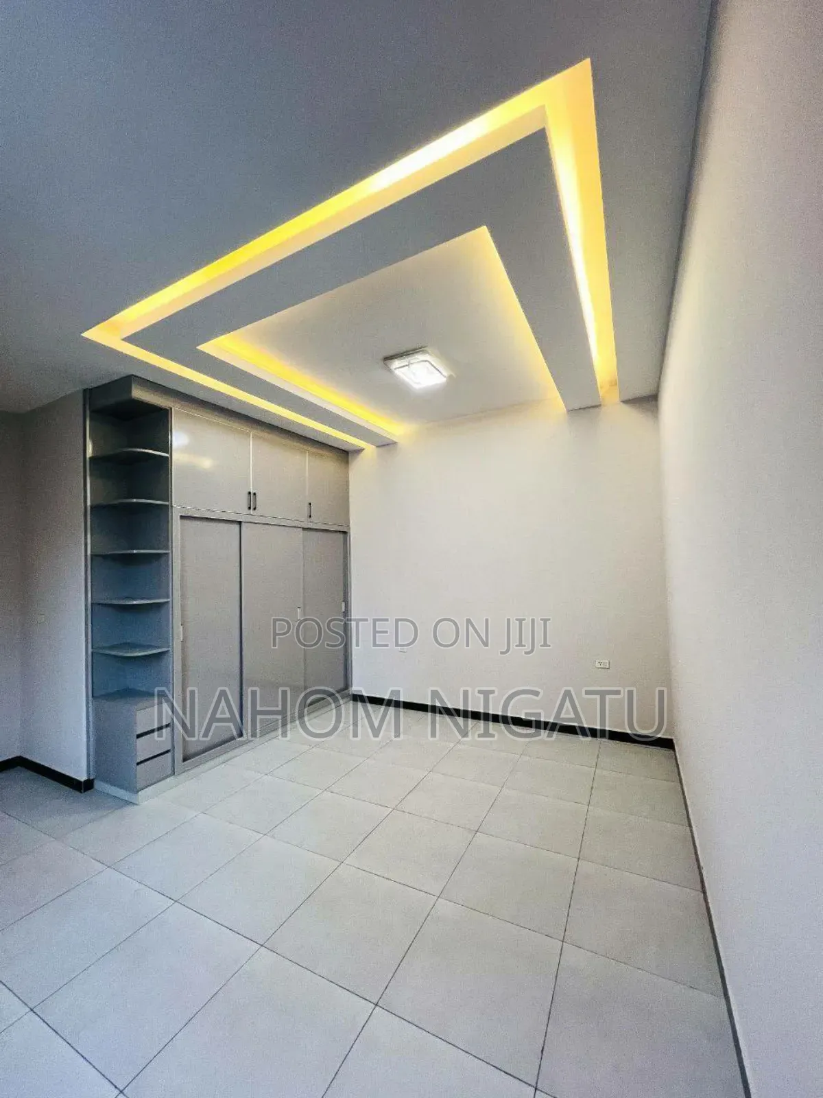 Furnished 4bdrm Villa in Yeka for sale