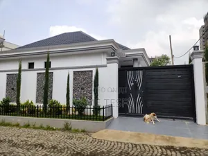 Furnished 3bdrm Villa in Hayat Compound, Bole for sale
