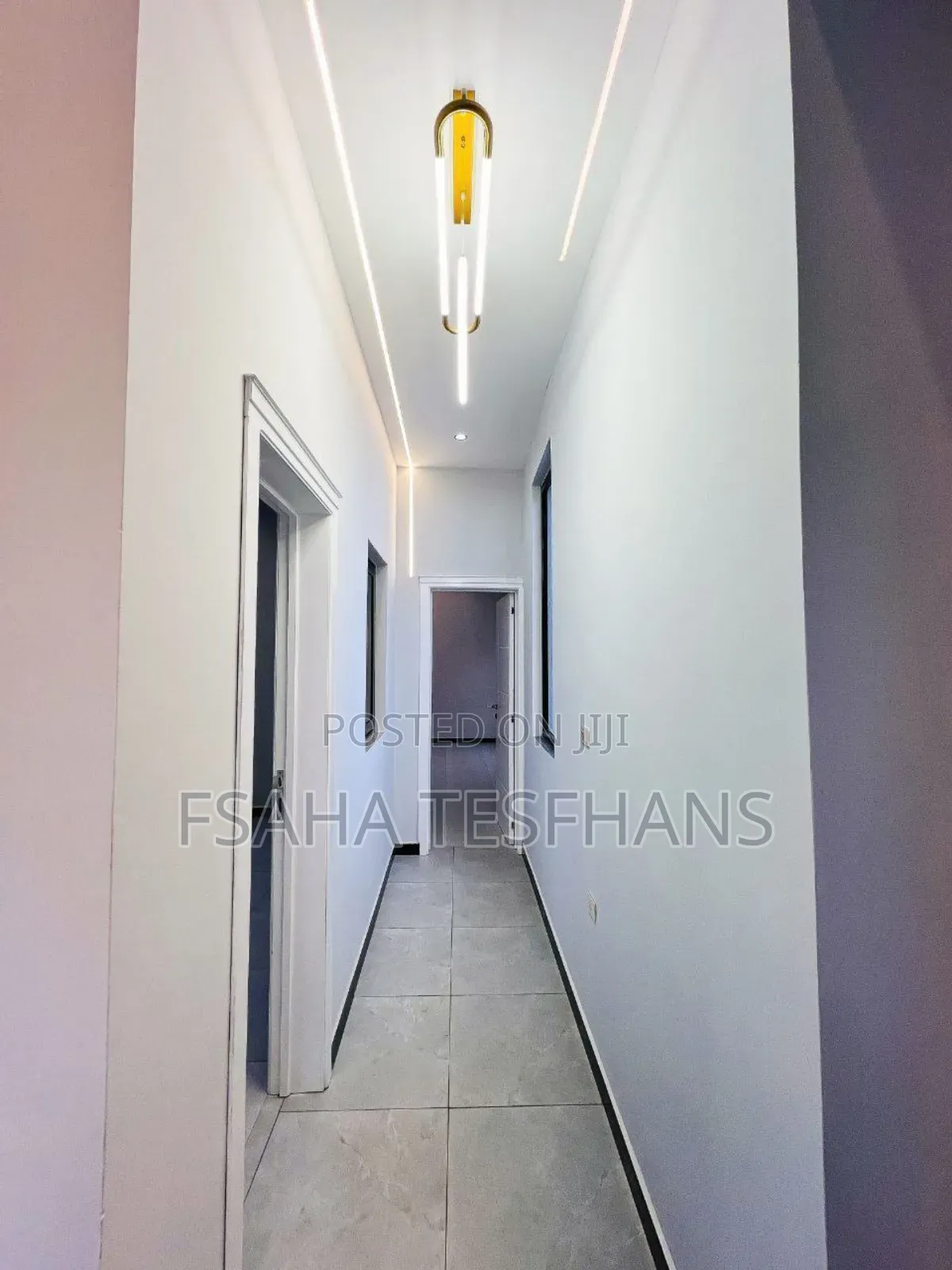 5bdrm House in G+2House, Bole for rent