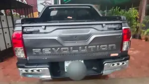 Toyota Hilux 2019 Gray
