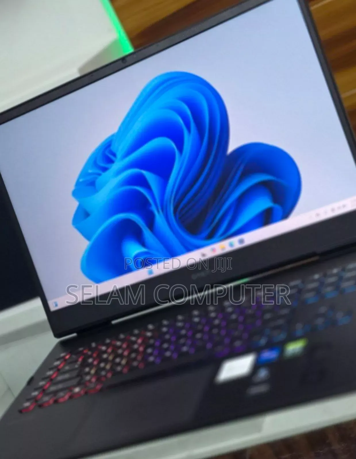 New Laptop HP Omen 17 16GB Intel Core I7 SSD 512GB