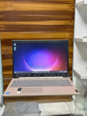 New Laptop Lenovo Ideapad 3 8GB Intel Core I3 SSD 256GB