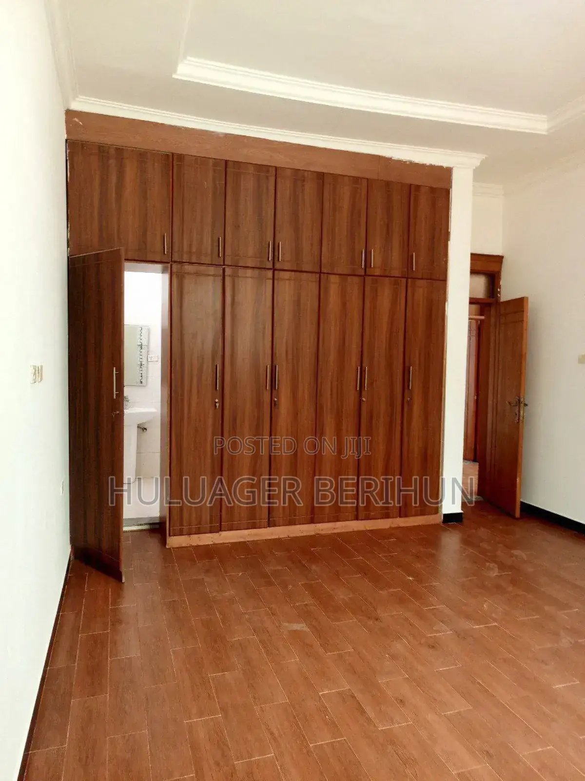 5bdrm House in Bole for sale