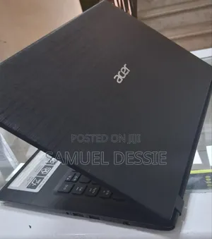 Laptop Acer Aspire 3 4GB Intel Core 2 Quad SSD 60GB