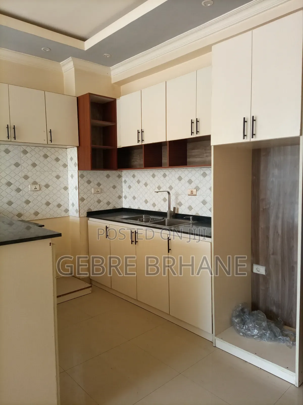 1bdrm Apartment in Apartment, Yeka for rent