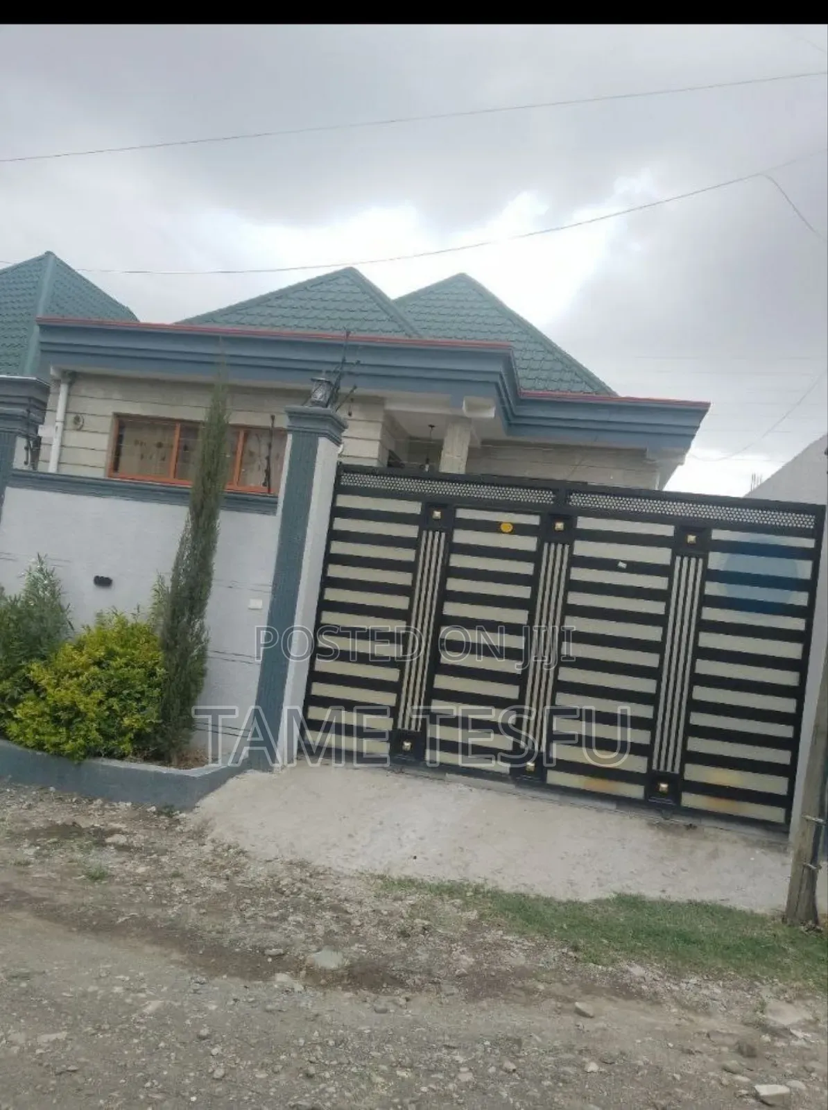 Furnished 3bdrm Villa in Summit 250M2, Bole for sale