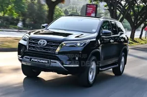 New Toyota Fortuner 2023 Black
