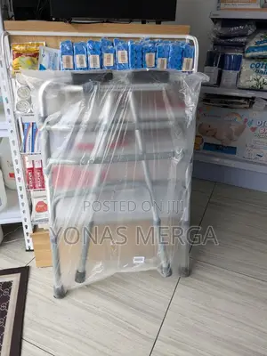 Adult Walker Frame Lets You Walk赤ىsupports Users Up to 150kg