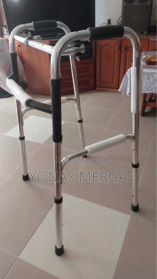 Non-Slip Stable Walker Up to 180 Kg, Silver