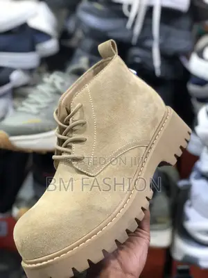 Creamie High Quality Men's Suede