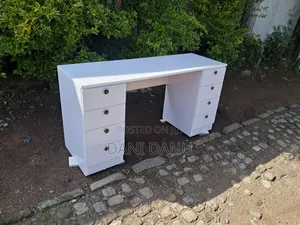 Reading Table