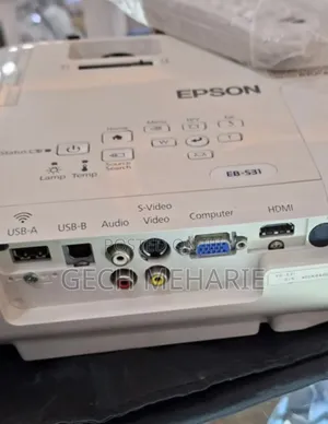 Epson Projector Model Name: Eb-S31 Has : Bag Remote 8