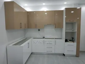 S M Modern Kitchen Cabinet Design