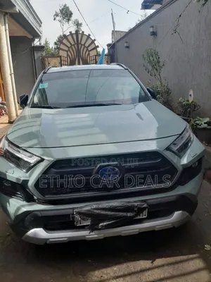 Toyota RAV4 2023 White