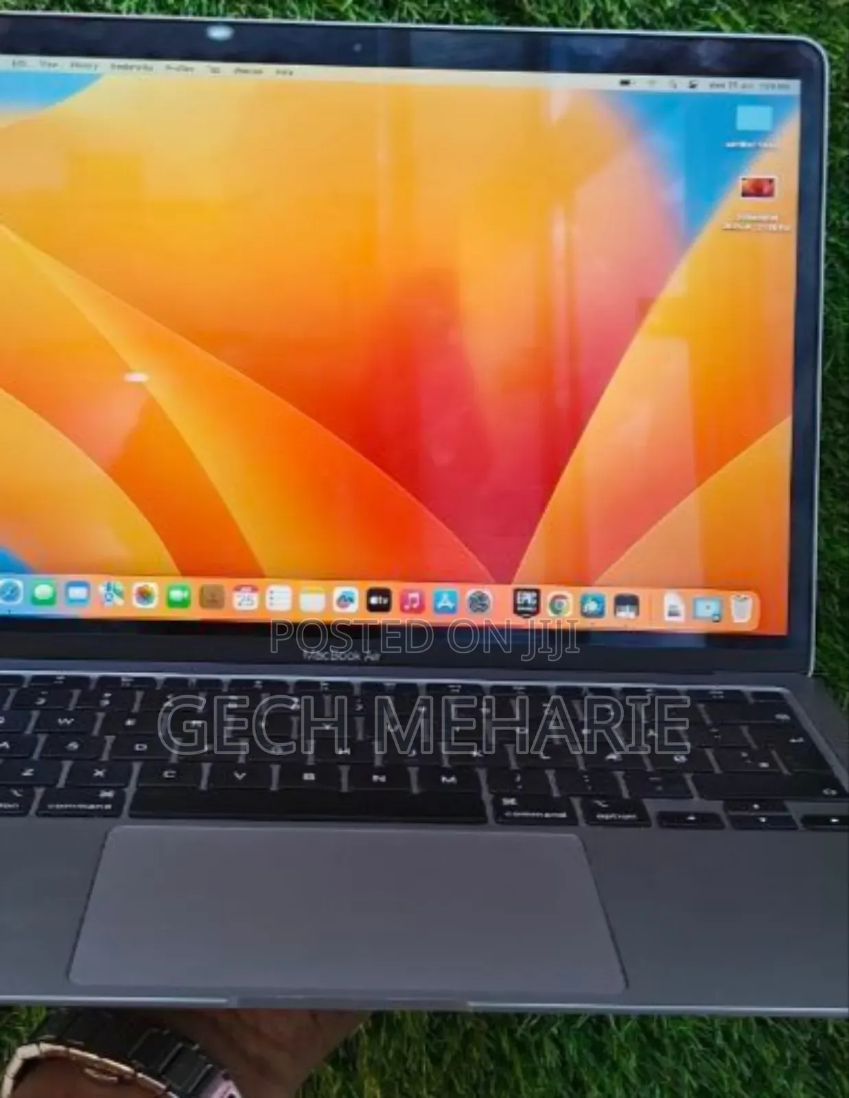 New Laptop Apple MacBook Air 2020 M1 8GB Apple M1 SSD 256GB