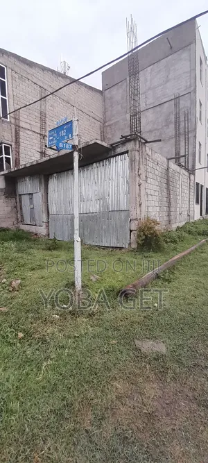 6bdrm House in Akaky Kaliti for sale