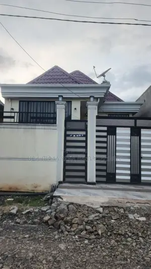 Furnished 3bdrm Villa in Legetafo Area, Oromia-Finfinne for sale