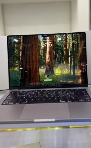 New Laptop Apple MacBook Pro 2021 M1 16GB Apple M1 SSD 512GB