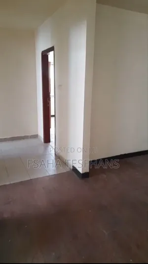 6bdrm House in House For Rent, Bole for rent