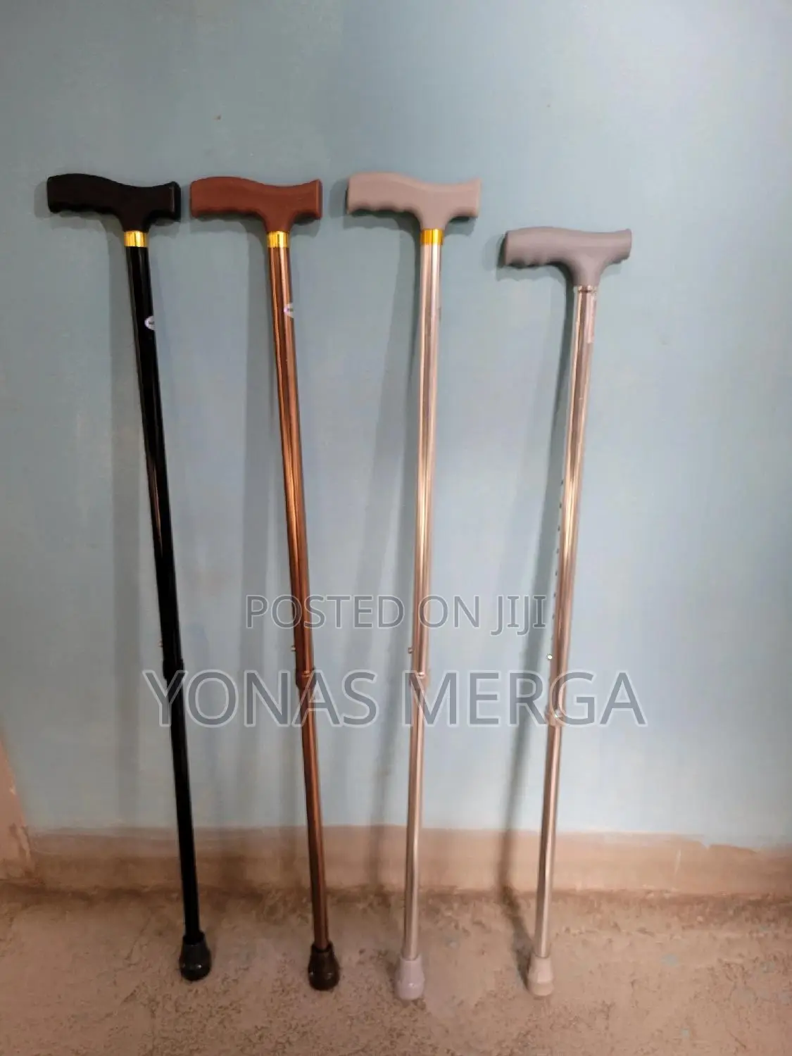 Walking Stick/Quad Cane That Have Tips for Greater Stability