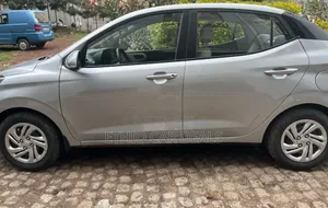 Hyundai I10 2022 Silver